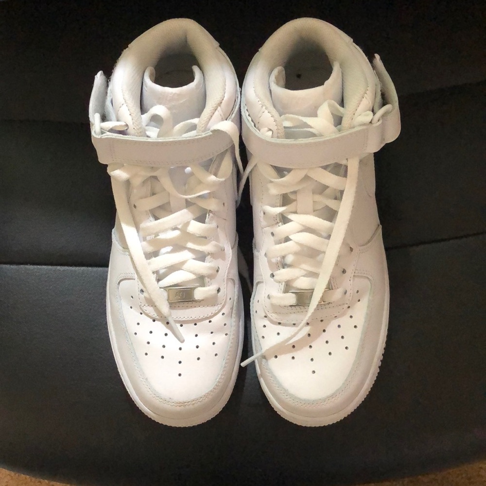 Nike Air Force 1 Mid ‘07